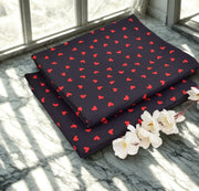 Black-RD Floral.                               (PC-00909708)