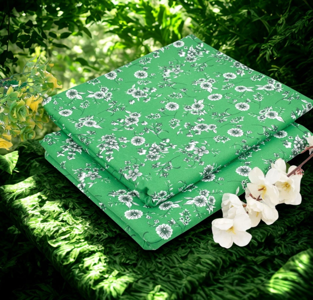 GR-White Floral.                                (PC-00909768)