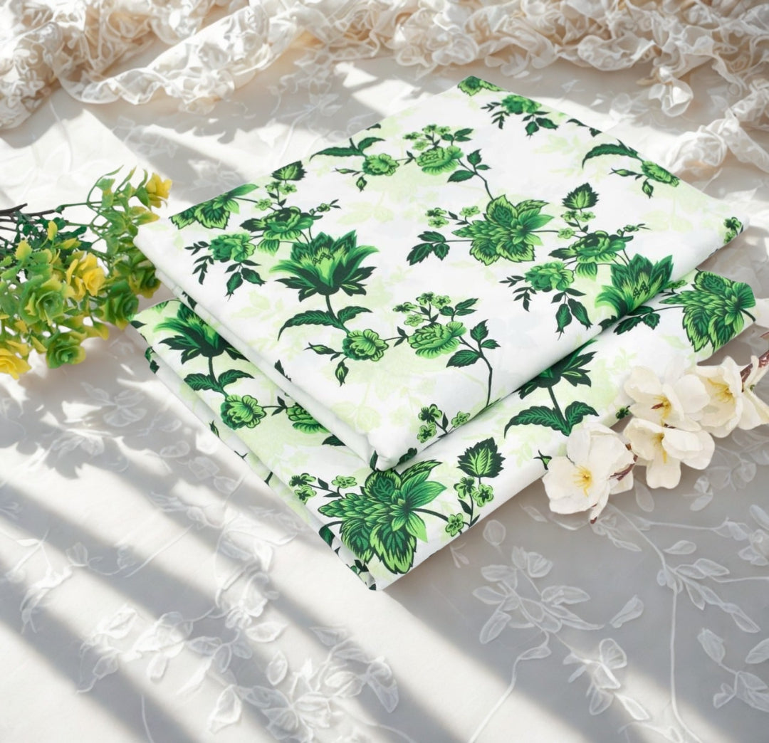 GR-White-L Floral.                            (PC-00909765)