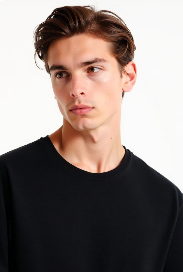 Round Neck T-Shirt.                    (PC-00303758)