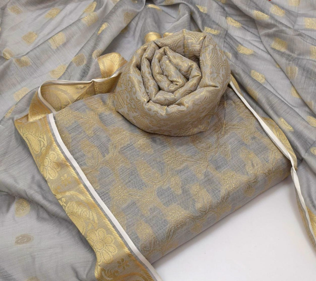Gray Jacquard.                                  (PC-0J909860)